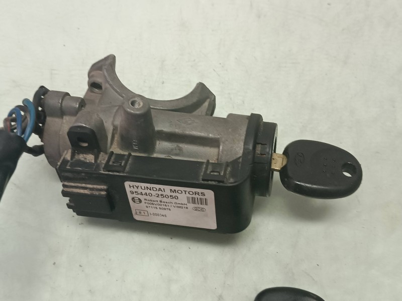 Recambio de conmutador de arranque para hyundai accent (lc) gl 4p referencia OEM IAM 9544025050  CON 2 LLAVES