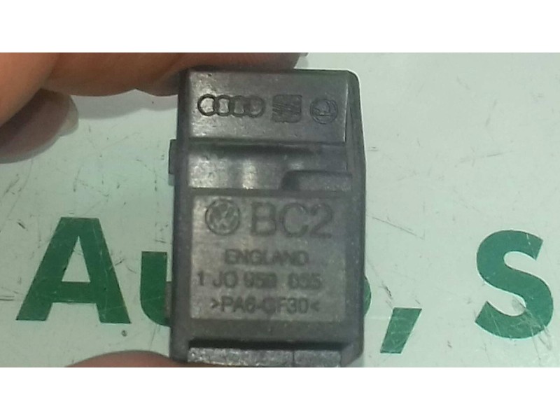 Recambio de mando elevalunas trasero derecho para volkswagen passat berlina (3b2) comfortline referencia OEM IAM 1J0959855  