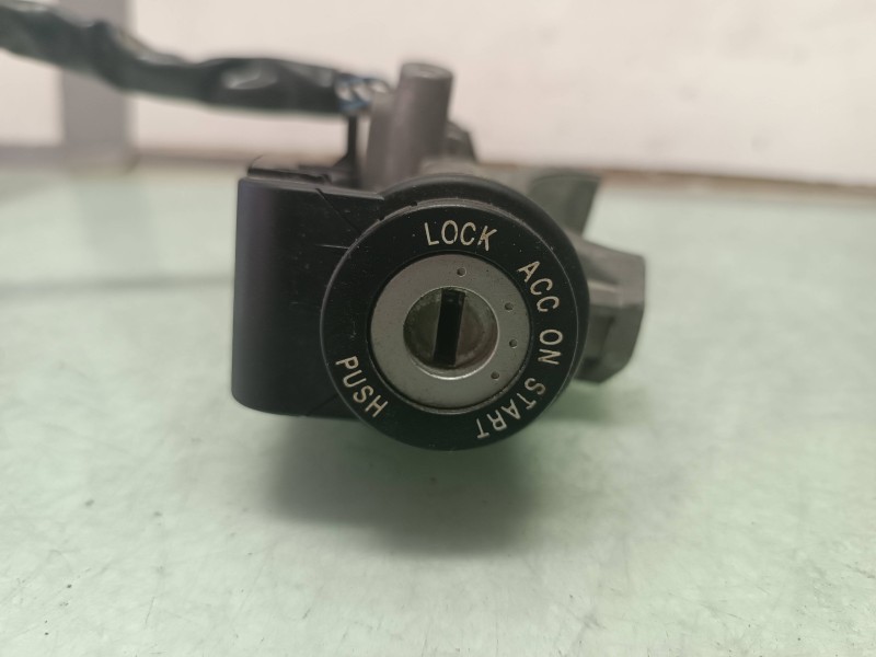 Recambio de conmutador de arranque para hyundai accent (lc) gl 4p referencia OEM IAM 9544025050  CON 2 LLAVES