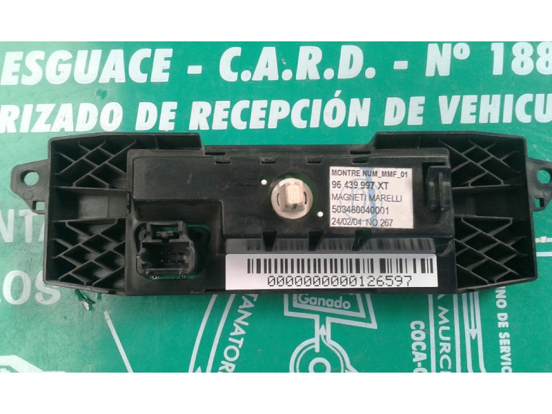 Recambio de pantalla multifuncion para citroen c3 1.4 collection referencia OEM IAM 96439997XT 503480040001 MAGNETI MARELLI