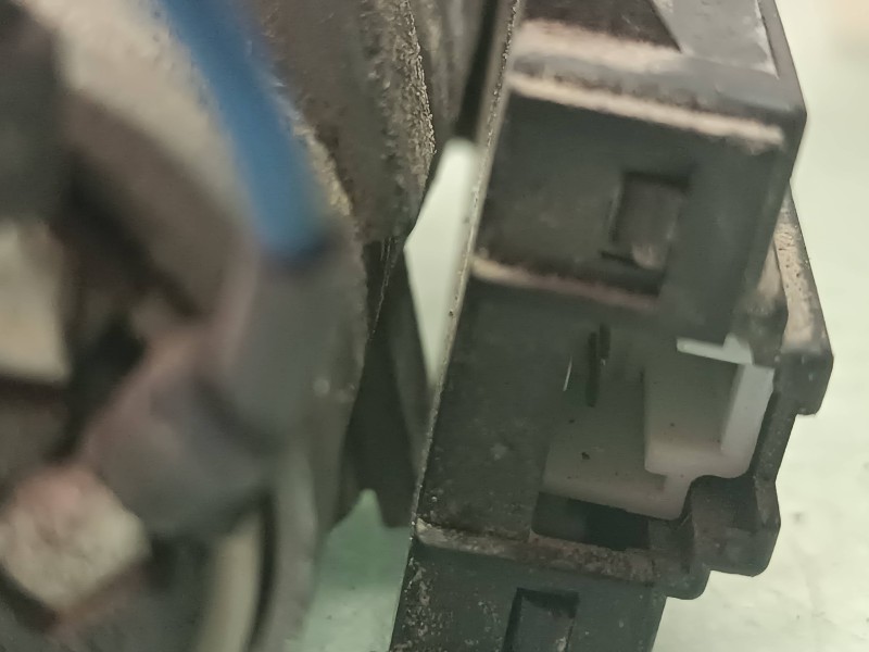 Recambio de conmutador de arranque para hyundai accent (lc) gl 4p referencia OEM IAM 9544025050  CON 2 LLAVES