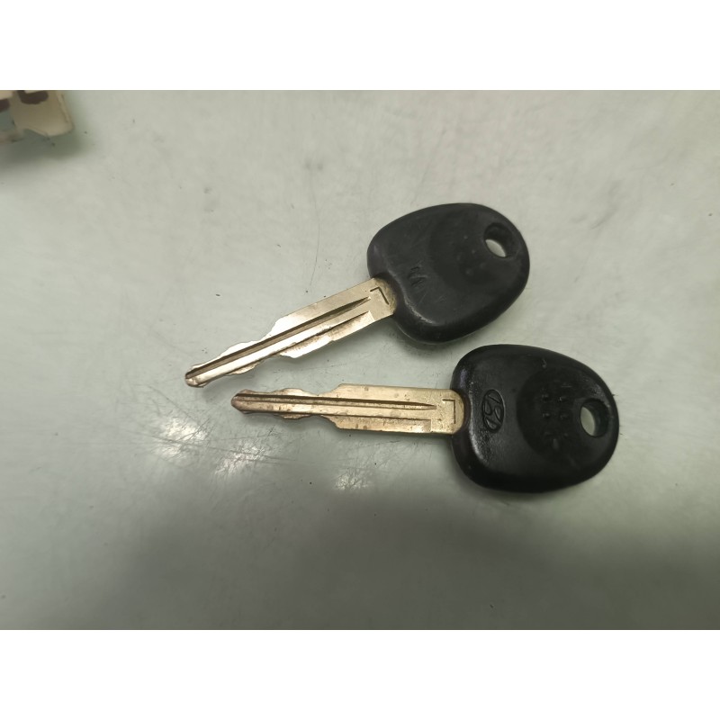 Recambio de conmutador de arranque para hyundai accent (lc) gl 4p referencia OEM IAM 9544025050  CON 2 LLAVES