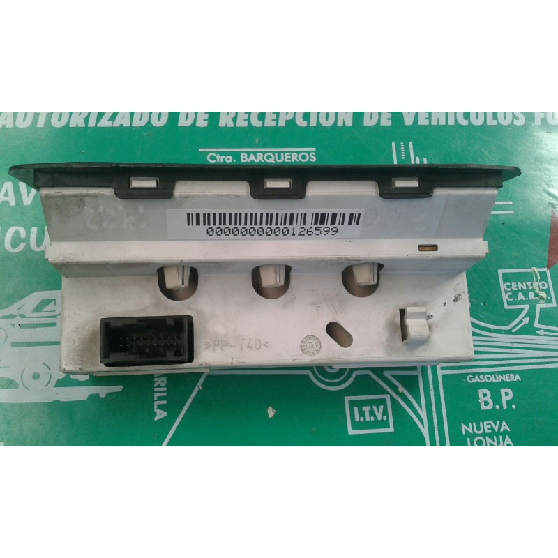 Recambio de pantalla multifuncion para peugeot 206 berlina look referencia OEM IAM 9647409777 NS7616329-3 21669457-4