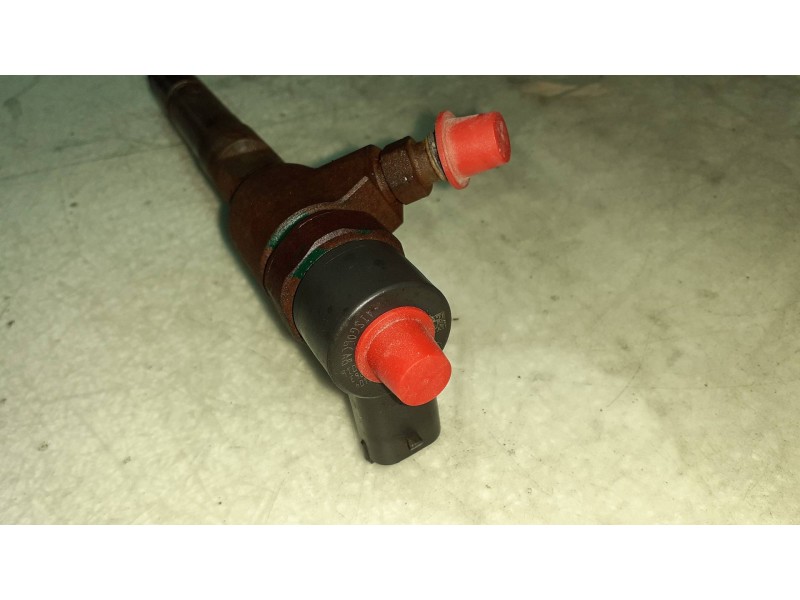 Recambio de inyector para opel agila cosmo referencia OEM IAM 0445110083 AHSCBTB8P 3115520739016