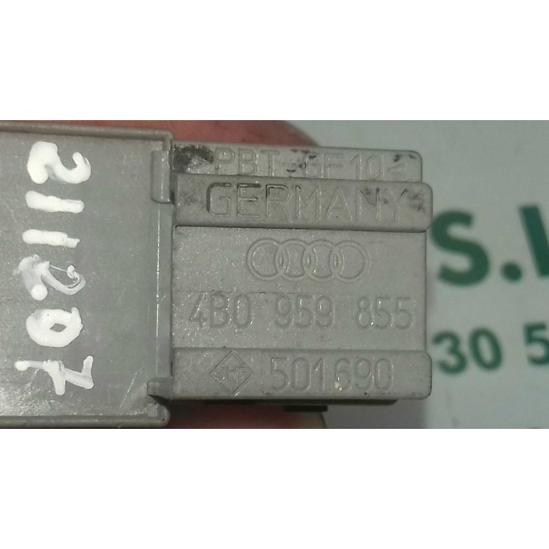 Recambio de mando elevalunas delantero derecho para audi a6 berlina (4b2) 1.8 t referencia OEM IAM 4B0959855 501690 