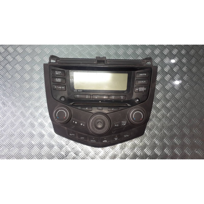 Recambio de sistema audio / radio cd para honda accord berlina (cl/cn) 2.0 comfort referencia OEM IAM 39050SEAG130M1  RG726RO