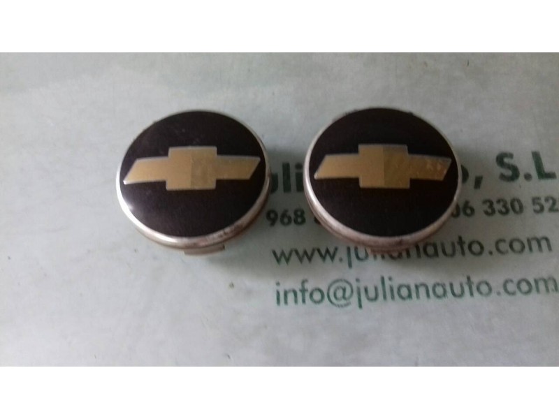 Recambio de tapacubos para chevrolet captiva 2.0 vcdi ls referencia OEM IAM 96452311  2 TAPACUBOS