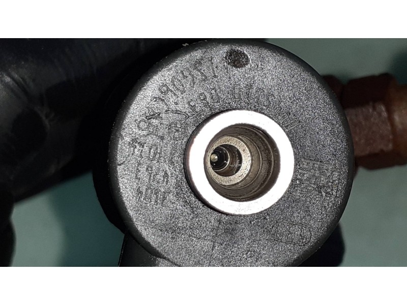 Recambio de inyector para opel agila cosmo referencia OEM IAM 0445110083 8ZZXU247P 3110475139016