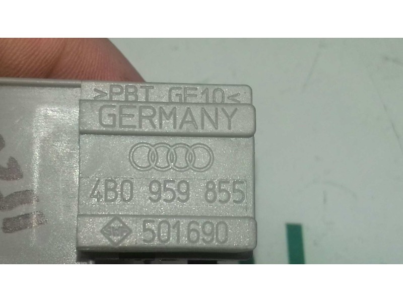 Recambio de mando elevalunas delantero derecho para audi a6 berlina (4b2) referencia OEM IAM 4B0959855  