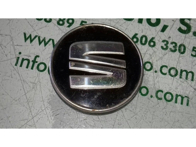 Recambio de tapacubos para seat leon (5f1) reference referencia OEM IAM 5F0601171  1 TAPA