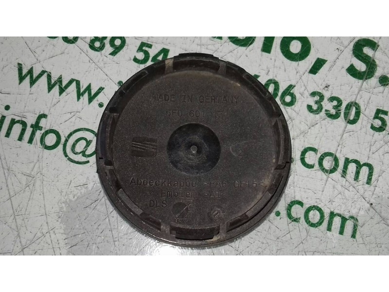 Recambio de tapacubos para seat leon (5f1) reference referencia OEM IAM 5F0601171  1 TAPA