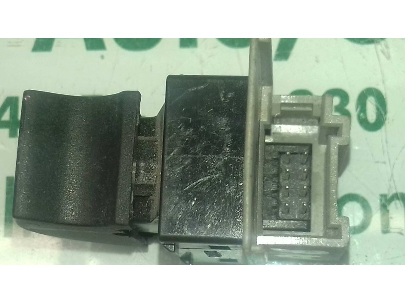 Recambio de mando elevalunas delantero derecho para audi a6 berlina (4b2) 2.5 tdi referencia OEM IAM 4B0959855 501690 