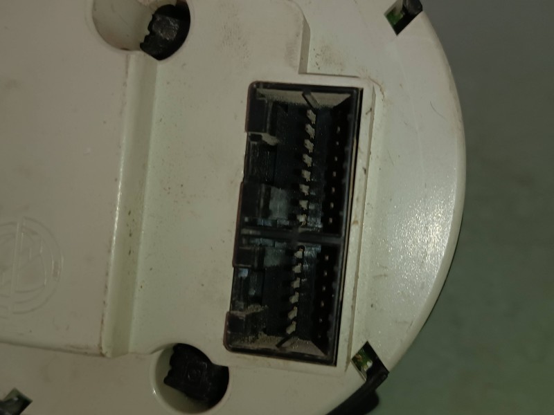 Recambio de cuadro instrumentos para alfa romeo 156 (116) 1.9 jtd progression referencia OEM IAM 60664278 6160340020 6850840010