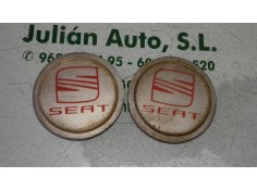 Recambio de tapacubos para seat leon (1m1) signo referencia OEM IAM Z5020  2 TAPAS