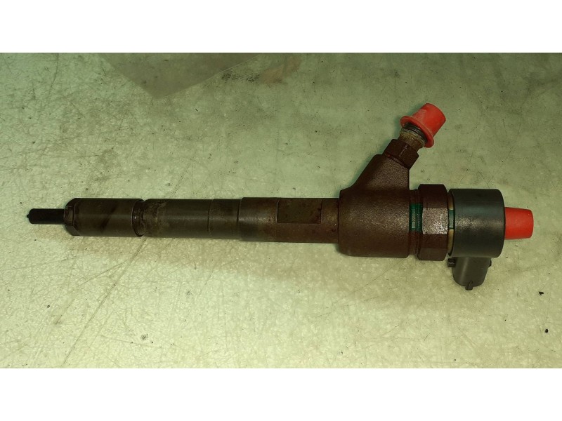 Recambio de inyector para opel agila cosmo referencia OEM IAM 0445110083 BI1PMB7BA 3112454239016