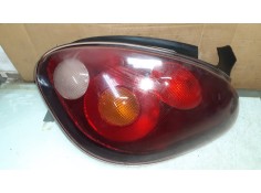 Recambio de piloto trasero derecho para fiat bravo (182) 1.6 16v / 16v 100 sx referencia OEM IAM 7779097 B695 337502