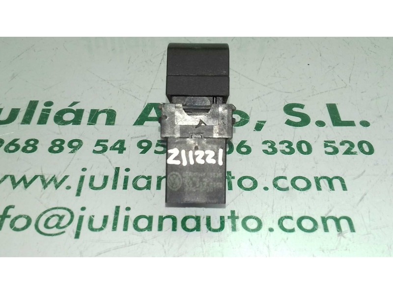 Recambio de mando elevalunas delantero derecho para volkswagen passat variant (3c5) advance referencia OEM IAM 7L6959855B  