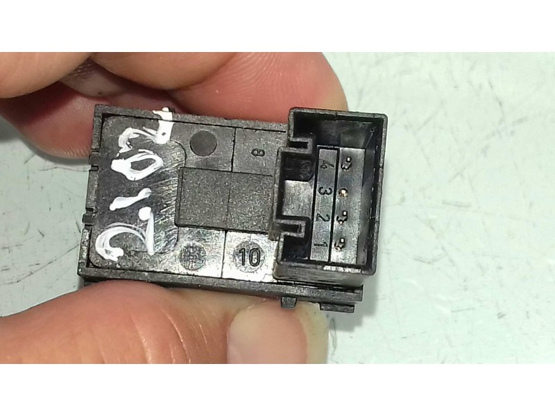 Recambio de mando elevalunas delantero derecho para volkswagen passat variant (3c5) advance referencia OEM IAM 7L6959855B  