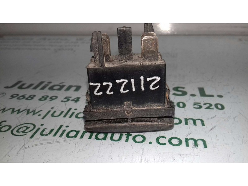 Recambio de interruptor para seat toledo (1l) magnus referencia OEM IAM 191959561  BLOQUEO ELEVALUNAS