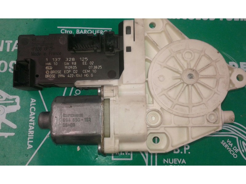 Recambio de motor elevalunas delantero izquierdo para peugeot 407 confort referencia OEM IAM 1137328125 994422-104  Recambio de motor elevalunas delantero izquierdo para peugeot 407 confort referencia OEM IAM 1137328125 994422-104