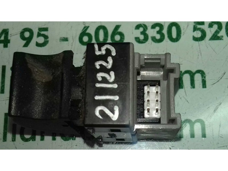 Recambio de mando elevalunas trasero derecho para audi a6 berlina (4b2) 1.9 tdi referencia OEM IAM 4B0959855  