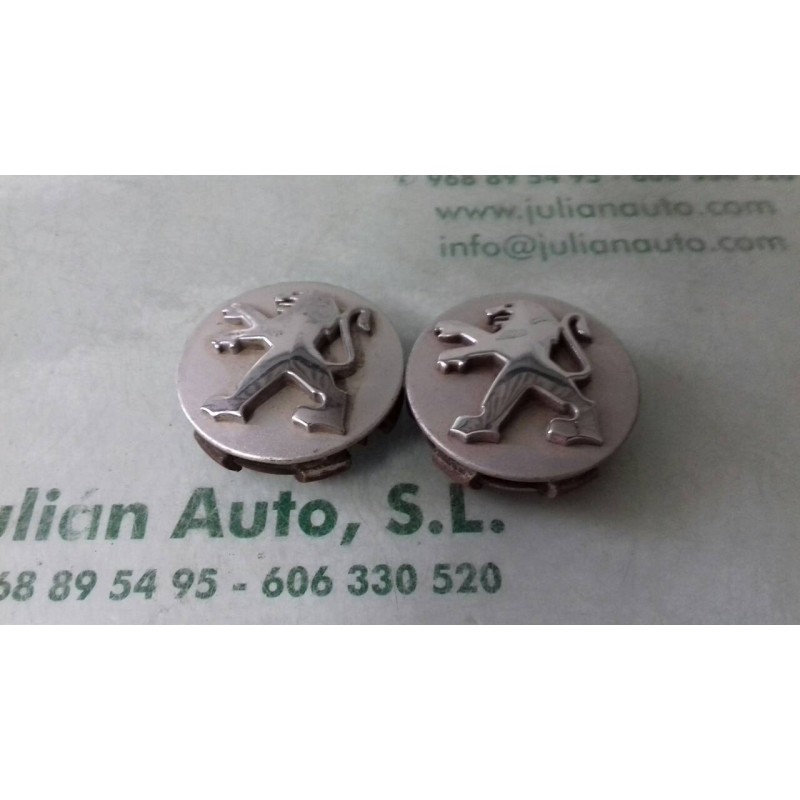 Recambio de tapacubos para peugeot 207 xs referencia OEM IAM 9639098380  2 TAPAS