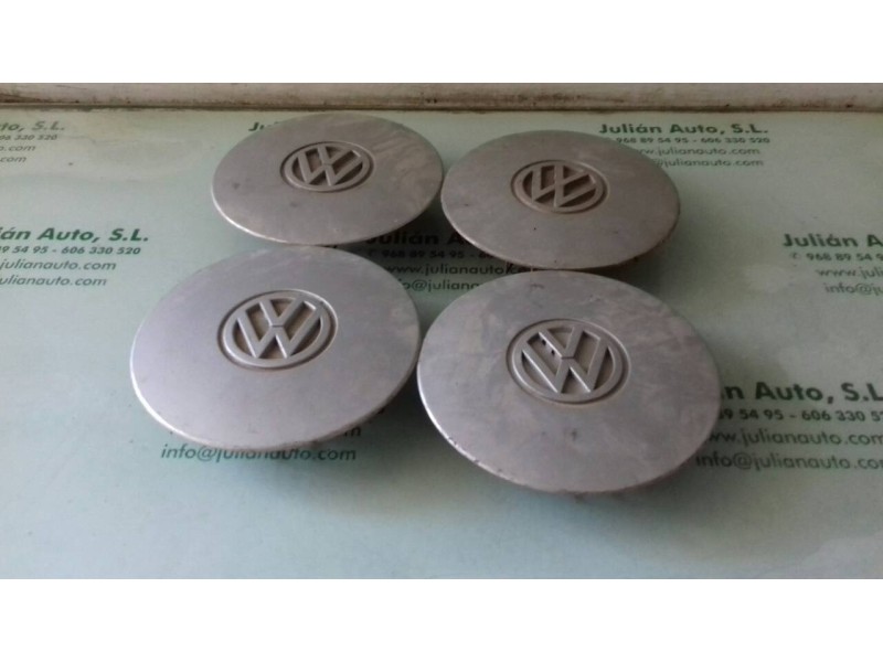 Recambio de tapacubos para volkswagen polo berlina (6n1) fox referencia OEM IAM 1H0601149H  4 UNIDADES