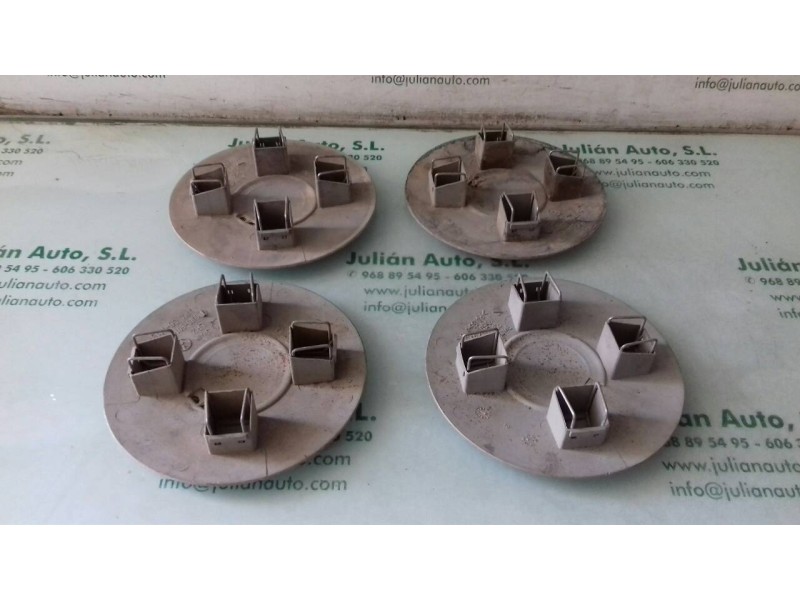 Recambio de tapacubos para volkswagen polo berlina (6n1) sport referencia OEM IAM 6N0601149L  4 UNIDADES Recambio de tapacubos para volkswagen polo berlina (6n1) sport referencia OEM IAM 6N0601149L  4 UNIDADES