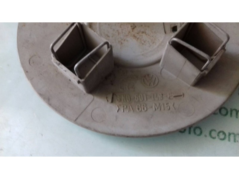 Recambio de tapacubos para volkswagen polo berlina (6n1) sport referencia OEM IAM 6N0601149L  4 UNIDADES Recambio de tapacubos para volkswagen polo berlina (6n1) sport referencia OEM IAM 6N0601149L  4 UNIDADES
