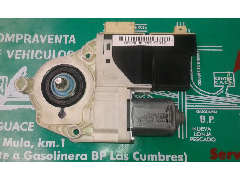 Recambio de motor elevalunas delantero derecho para peugeot 307 berlina (s2) xsi referencia OEM IAM 965496100 9681587180 