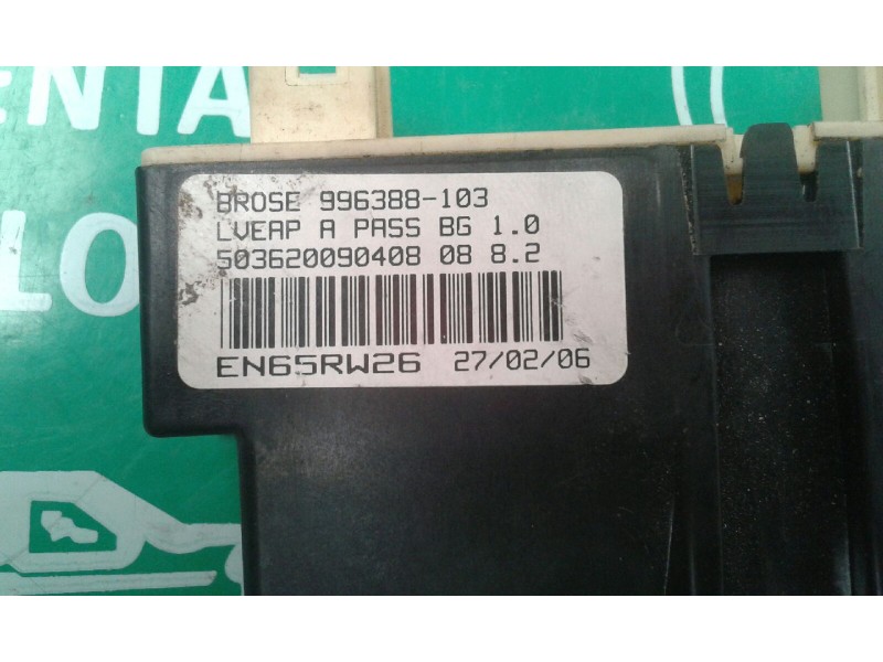 Recambio de motor elevalunas delantero derecho para peugeot 307 berlina (s2) xs referencia OEM IAM 996388103 9649911080 