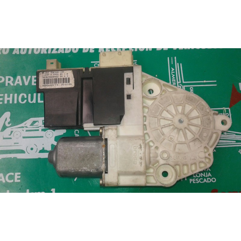 Recambio de motor elevalunas delantero derecho para citroen c4 berlina exclusive referencia OEM IAM 996388100 997831100 