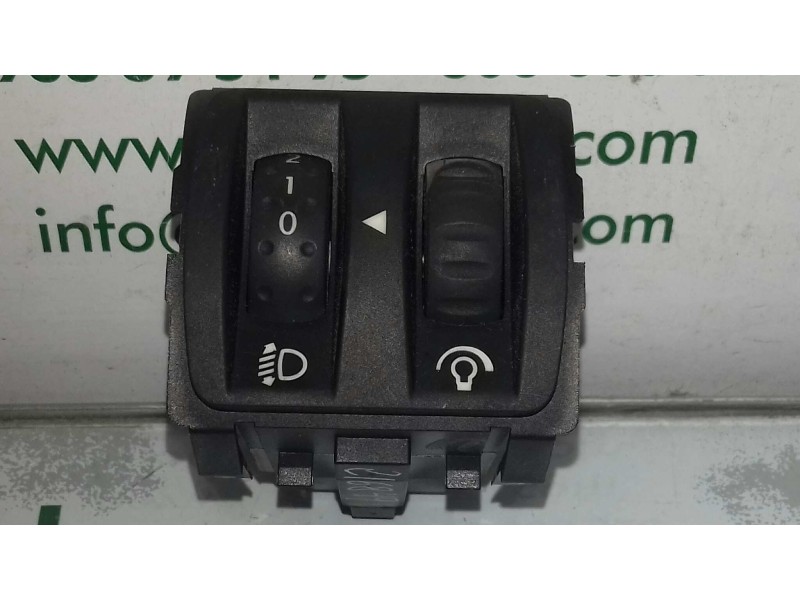 Recambio de interruptor para renault laguna iii 2.0 d referencia OEM IAM 8200095495B 88020010457 REGULADOR LUZ