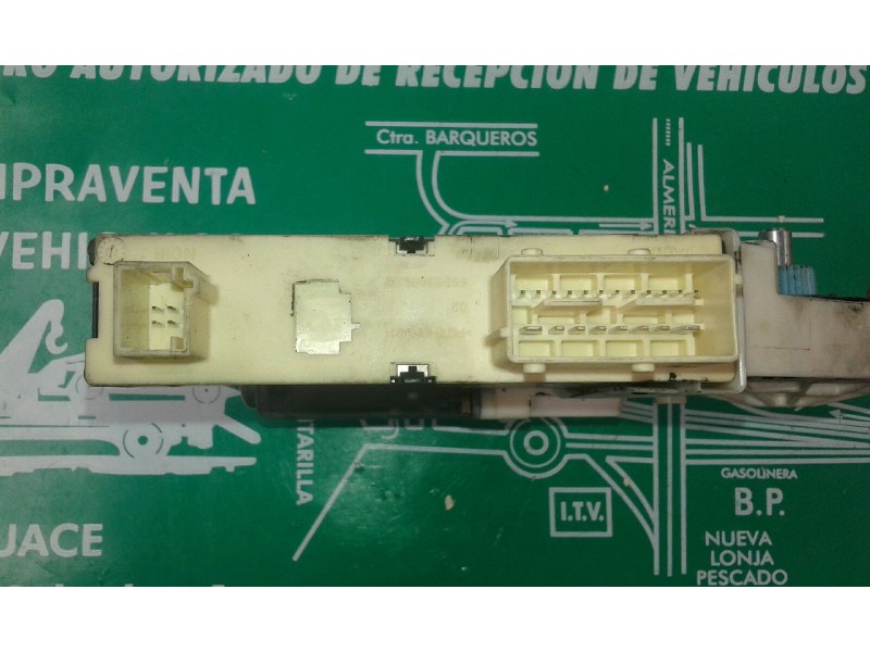 Recambio de motor elevalunas delantero izquierdo para citroen c5 berlina exclusive referencia OEM IAM 996387100 997833100 