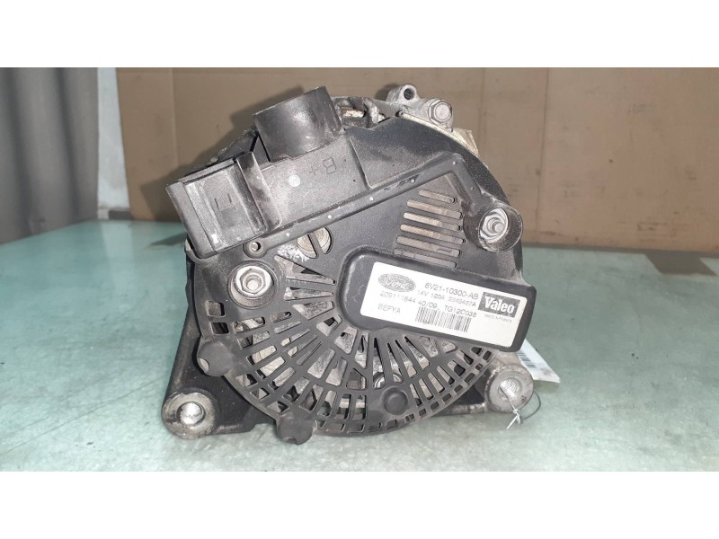 Recambio de alternador para ford fiesta (cb1) ambiente referencia OEM IAM 8V2110300AB VALEO 120A