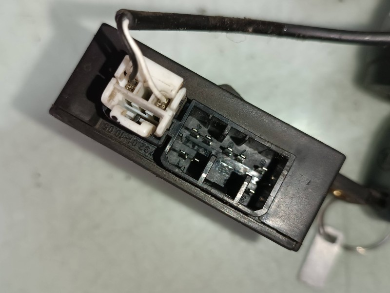 Recambio de conmutador de arranque para kia carnival td ls referencia OEM IAM 47361A 0K2AC677R0B 