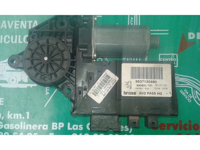 Recambio de motor elevalunas delantero derecho para peugeot 307 break / sw (s1) sw referencia OEM IAM 9637130480 990187200 99083