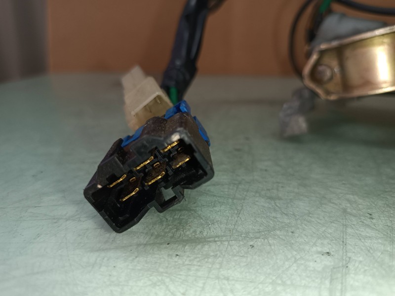 Recambio de conmutador de arranque para kia carnival td ls referencia OEM IAM 47361A 0K2AC677R0B 