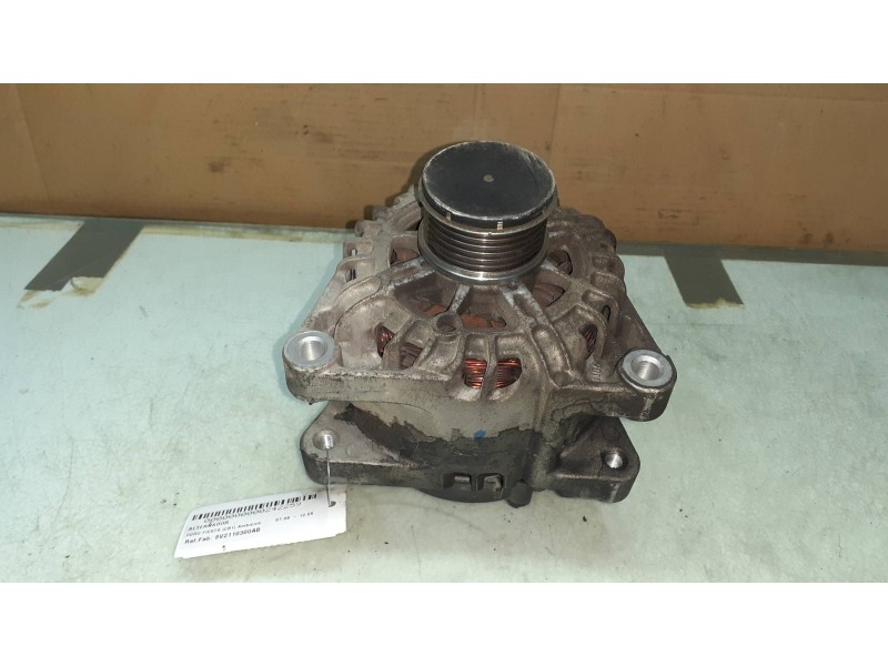 Recambio de alternador para ford fiesta (cb1) ambiente referencia OEM IAM 8V2110300AB VALEO 120A