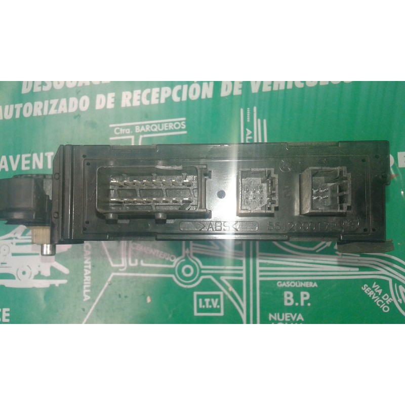Recambio de motor elevalunas delantero derecho para peugeot 307 break / sw (s1) sw referencia OEM IAM 9637130480 990187200 99083