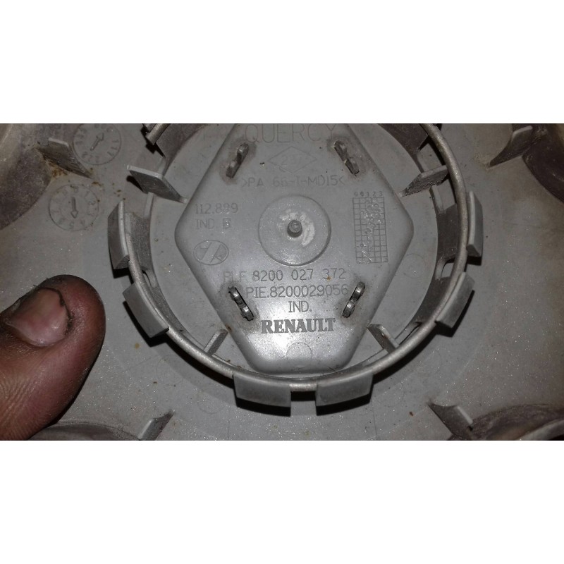Recambio de tapacubos para renault laguna ii (bg0) confort authentique referencia OEM IAM 8200027372 8200029056 4 UNIDADES