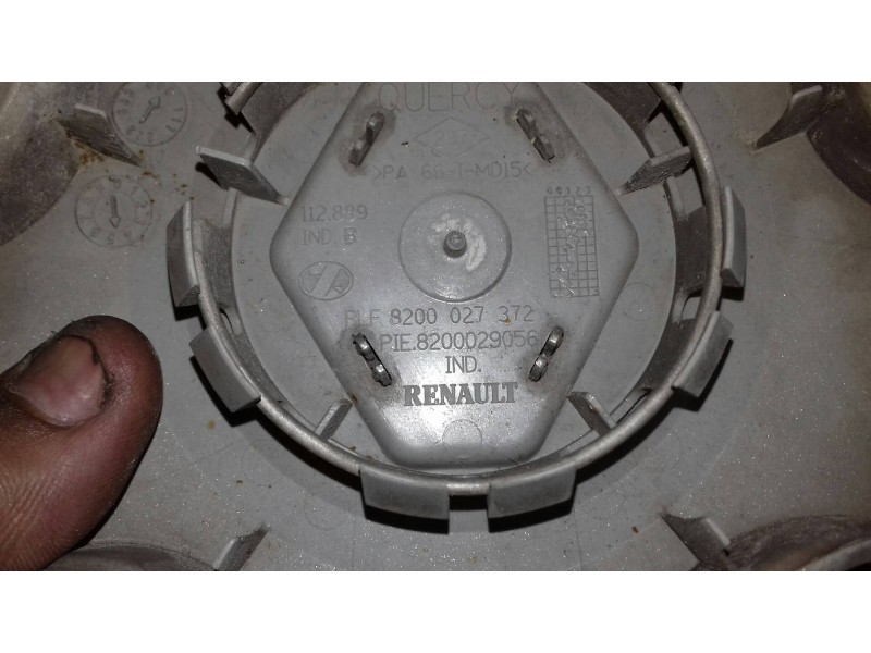 Recambio de tapacubos para renault laguna ii (bg0) confort authentique referencia OEM IAM 8200027372 8200029056 4 UNIDADES