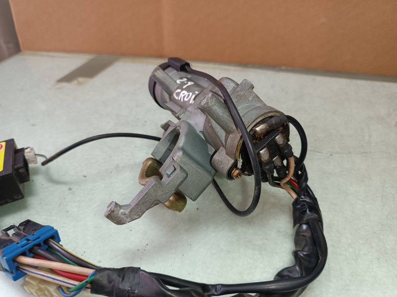 Recambio de conmutador de arranque para kia carnival td ls referencia OEM IAM 47361A 0K2AC677R0B 