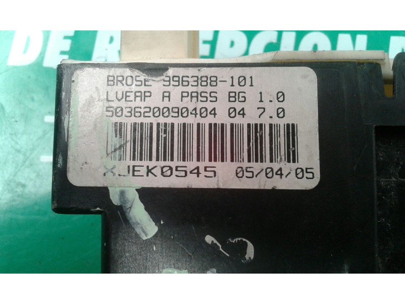 Recambio de motor elevalunas delantero derecho para citroen c4 coupe lx referencia OEM IAM 996388101 9647442180 998048100