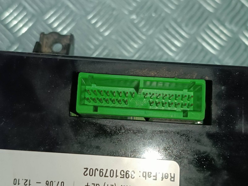 Recambio de mando calefaccion / aire acondicionado para suzuki sx4 rw (ey) gl+ referencia OEM IAM 3951079J02  3951079J0