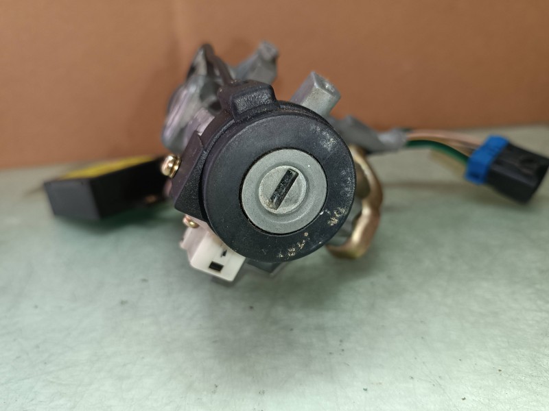 Recambio de conmutador de arranque para kia carnival td ls referencia OEM IAM 47361A 0K2AC677R0B 