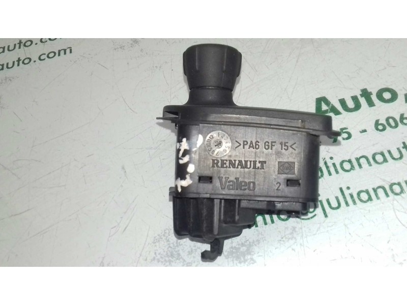 Recambio de mando multifuncion para renault megane ii berlina 5p dynamique referencia OEM IAM 61890007 8200206738 CONTRL VELOCI