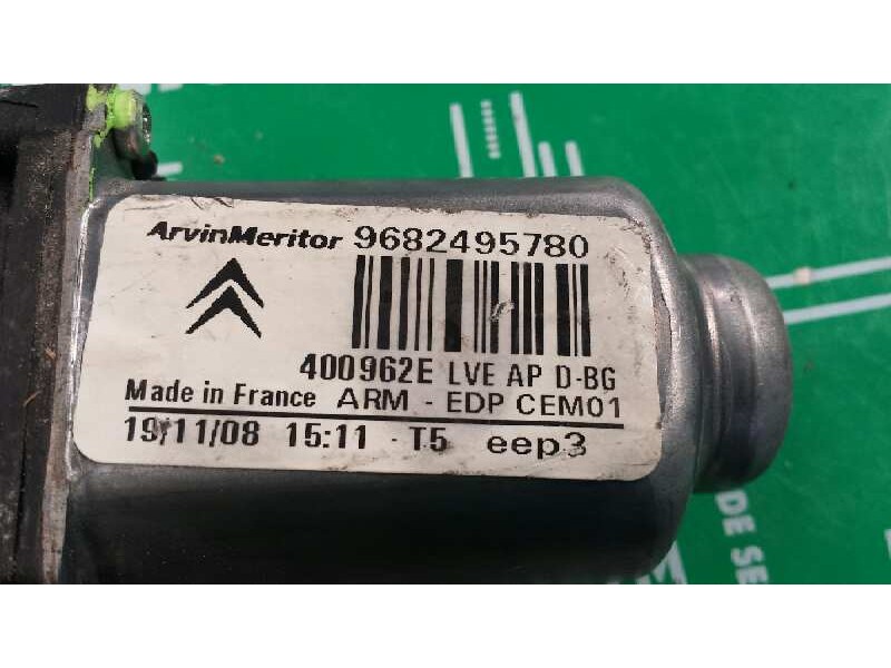 Recambio de motor elevalunas delantero derecho para citroen c4 grand picasso exclusive referencia OEM IAM 9682495780 400962E 