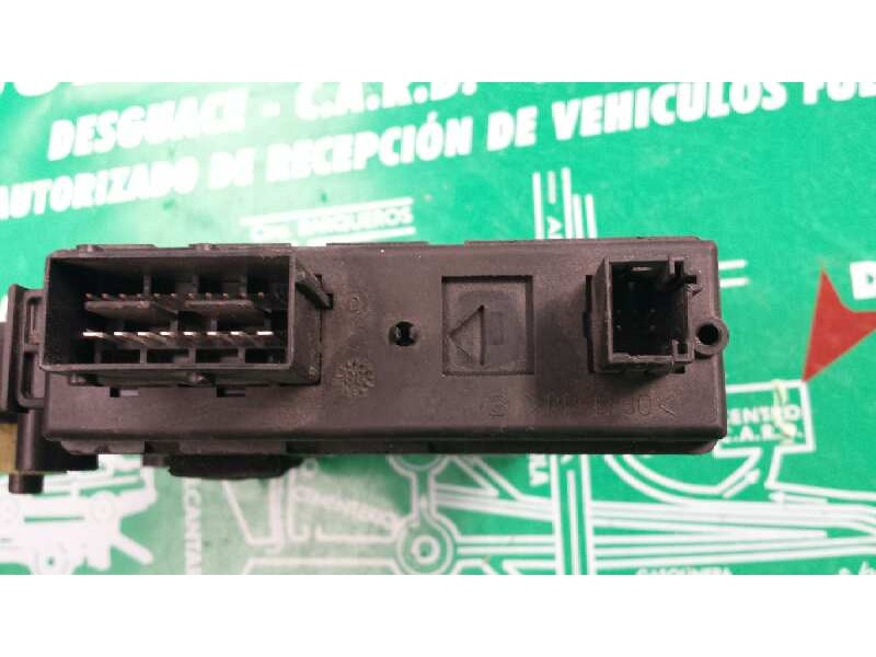 Recambio de motor elevalunas delantero derecho para citroen c4 grand picasso exclusive referencia OEM IAM 9682495780 400962E 