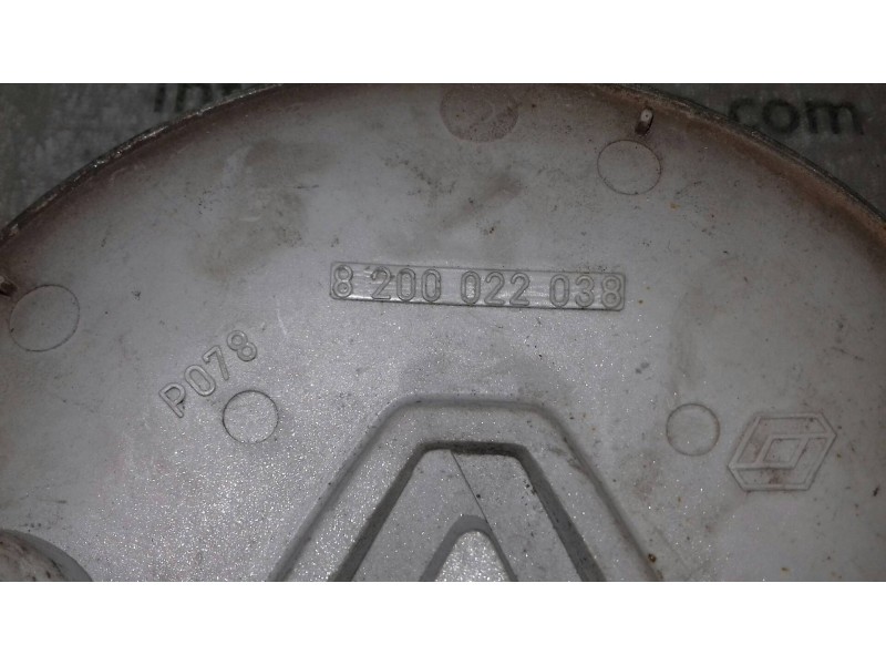 Recambio de tapacubos para renault megane i classic (la0) 1.6e alize referencia OEM IAM 8200022038  4 UNIDADES